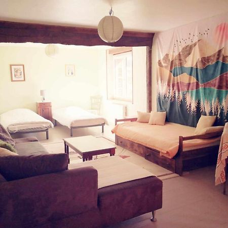 Petit Gite Ou Chambre D'Hotes 2/4 Personnes Buffieres エクステリア 写真
