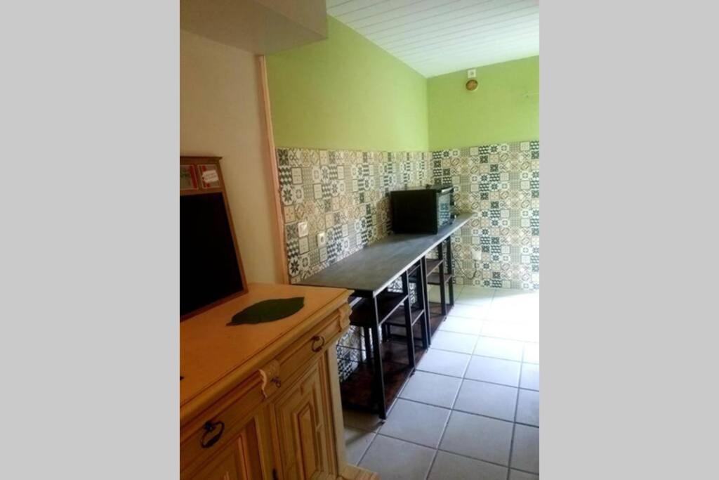 Petit Gite Ou Chambre D'Hotes 2/4 Personnes Buffieres エクステリア 写真